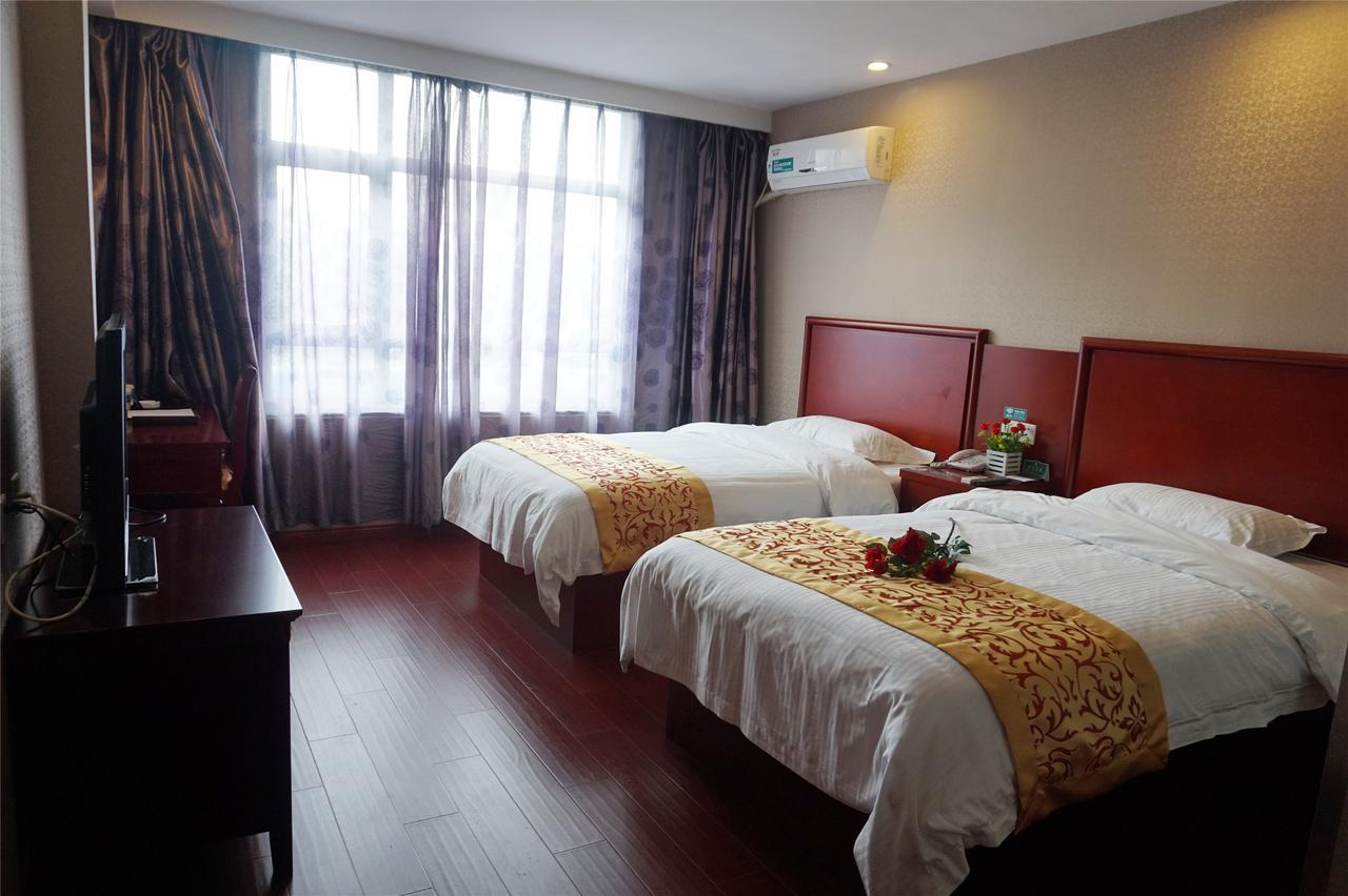 Greentree Inn Hotel Jianhe Subway Station North Palace Taiyuan Bagian luar foto