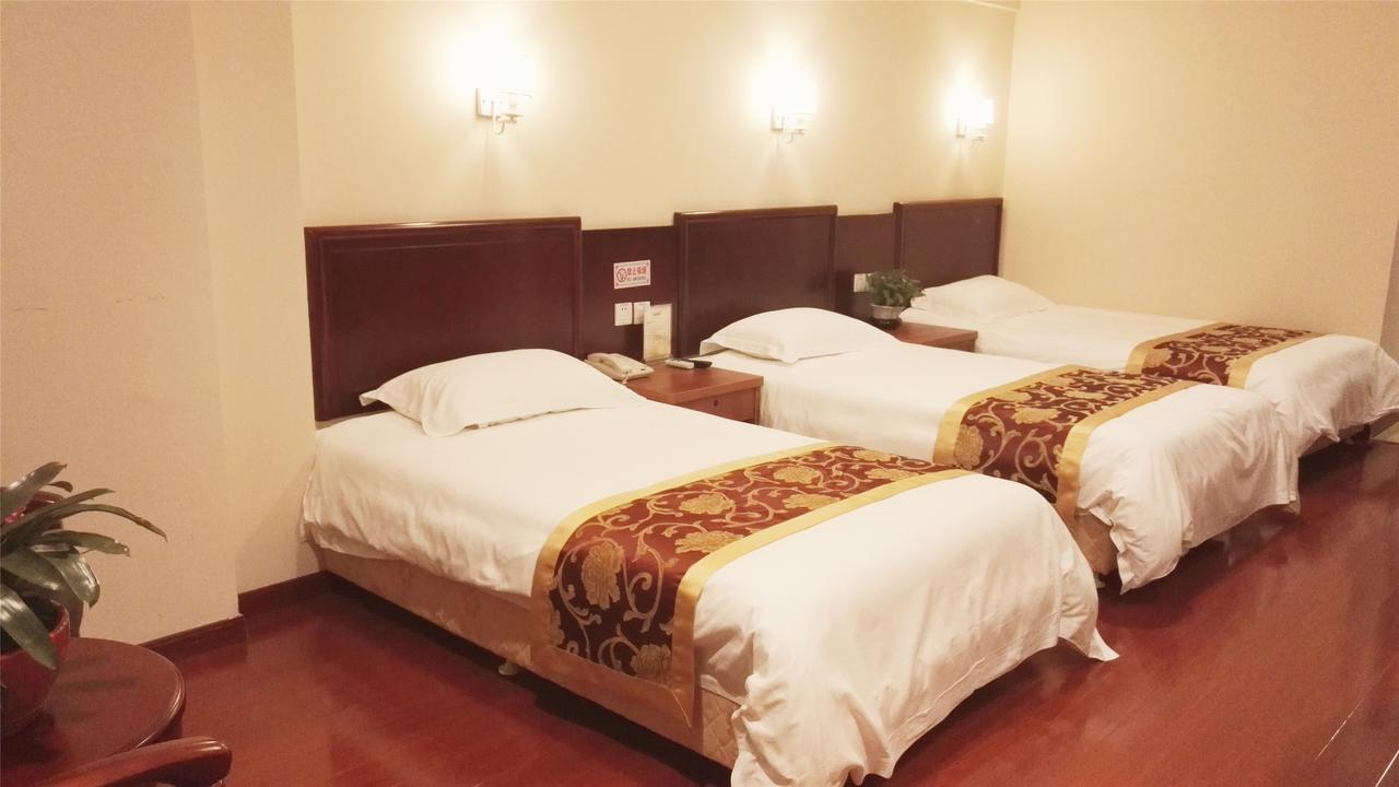 Greentree Inn Hotel Jianhe Subway Station North Palace Taiyuan Bagian luar foto