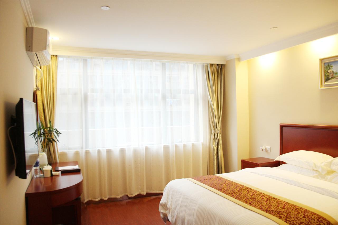 Greentree Inn Hotel Jianhe Subway Station North Palace Taiyuan Bagian luar foto