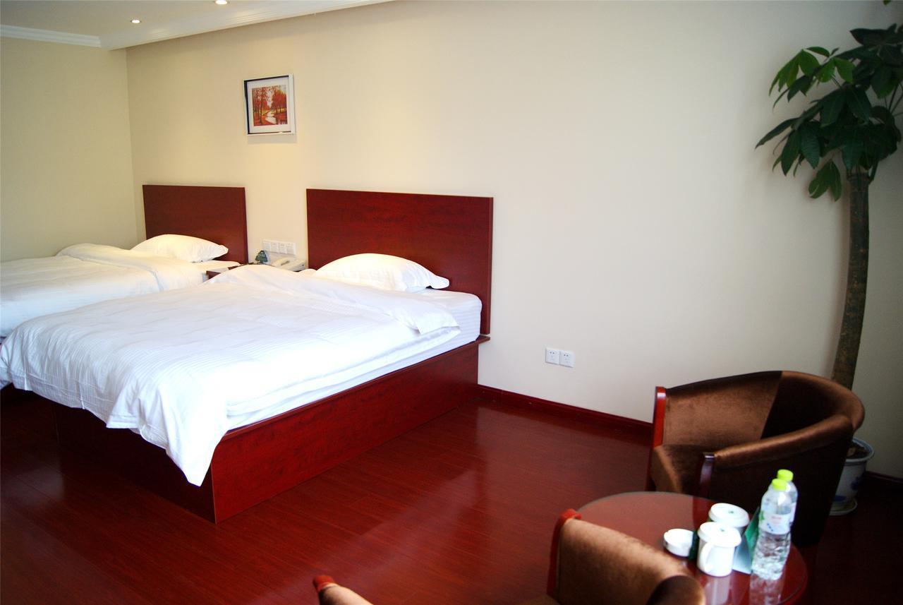 Greentree Inn Hotel Jianhe Subway Station North Palace Taiyuan Bagian luar foto