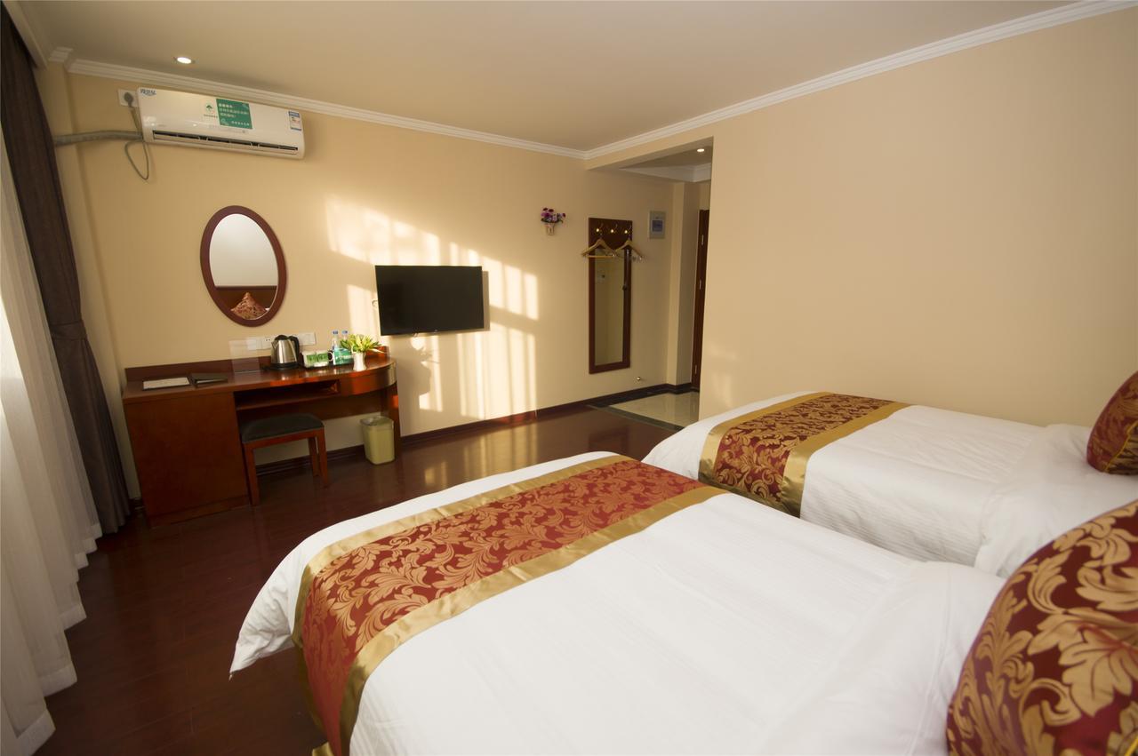 Greentree Inn Hotel Jianhe Subway Station North Palace Taiyuan Bagian luar foto